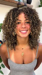 Lush Curly Hair Transformation at Rëzo Academy