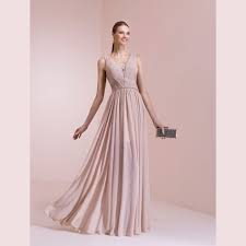 Cobalto, avio, light blue, navy, per antonomasia colore dell'eleganza. Nicole Spose Eleganza Ricercata Per Gli Abiti Della Collezione Cerimonia 2017 Abiti Da Sposa
