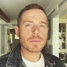 keleigh bacon (@kel_323)