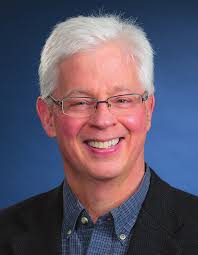 C O M M E N C E M E N T C E R E M O N I E S