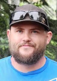 Marvin Sosa's Instagram, Twitter & Facebook