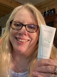 A legacy of my mother's thriftiness. I've had this toothpaste squeezer for  around a dozen years. She bought one for each of us. I haven't asked my  brothers if they still have