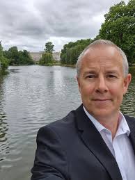 The first time I've ever left the house for a Masonic Meeting without  wearing a tie. I can see why most Lodges take a break for the Summer 😅  Looking forward to