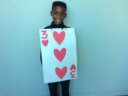 King of hearts playing card costume. Playing Card Costume Triangle On The Cheap