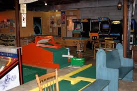 Golf Course Ahlgrim Family Funeral Services Miniature Golf Course Golf Courses Miniature Golf