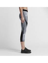 C�s el�stico reto para um ajuste seguro. Nike Pro Hypercool Frequency Leggings 725475 010