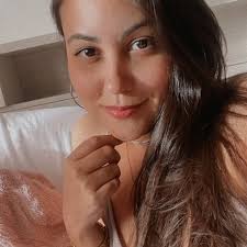 𝓥𝓪𝓷𝓮𝓼𝓼𝓪 𝓛𝓪𝓻𝓮𝔃 (@vanelarez) • Instagram photos and videos