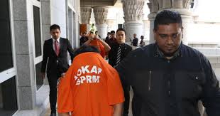 The current menteri besar is yang amat berhormat dato' menteri besar amirudin shari.50. Corruption Probe Remand For Selangor Mb S Nephew Extended