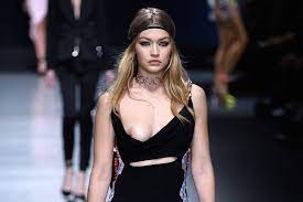 Gigi hadid niple