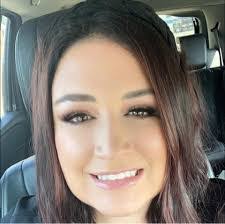 Kim Burley's Instagram, Twitter & Facebook