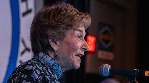 Schakowsky: No plans to retire just yet