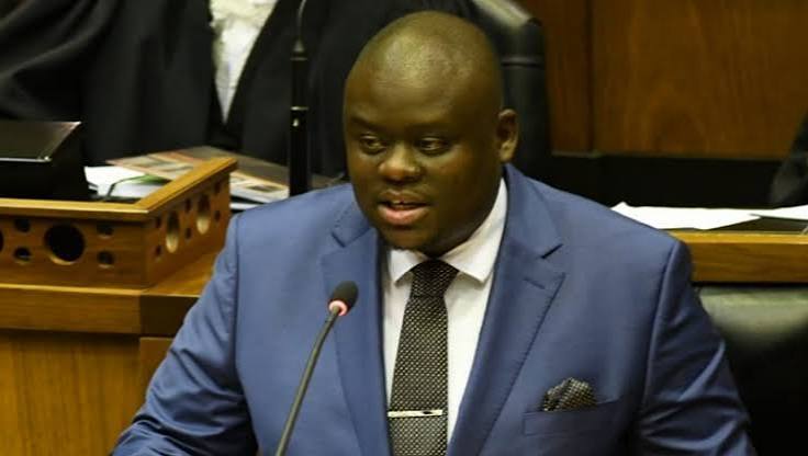 Nzuza concerned about movement of people at Kwa-Phuza border - SABC News - Breaking news, special reports, world, business, sport coverage of all South African current events. Africa's news leader.