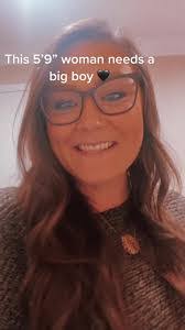 Laura Amerson's Instagram, Twitter & Facebook