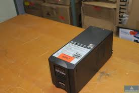 Die schon überdurchschnittlich lange garantie von 2 jahren wird in vollem umfang um 1 jahr verlängert. Usv Apc Smart Ups 750 Proventura Online Auktion