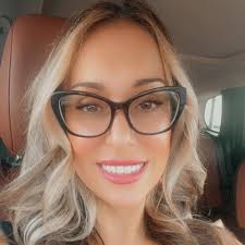 Michelle Menezes, Realtor