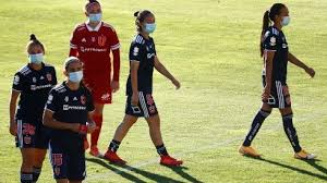 Tiro libre servido desde la izquierda y la zaguera bruna benites, intentando despejar, estuvo apunto de meter la pelota en su propio arco. Universidad De Chile Vs Santa Fe Que Canal Transmite Y Donde Ver En Vivo Online Y Tv En Directo El Partido De Copa Libertadores Femenina 2021 Bolavip Chile