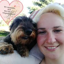 Meine kleine Schnipsel Maus, Wo auch immer du bist ich sende dir alle Liebe  die ich habe und hoffe trotz allem, du hast einen schönen Geburtstagstag  erlebt . Du fröhlicher kleiner Schatz