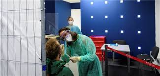 Nutzen sie unseren meldedienst und sie erhalten benachrichtigungen zu den neuesten veröffentlichungen.°. Vertragsarzte Testen Reisende An Flughafen Auf Coronavirus