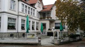 Barrierefrei und für jede altersgruppe erlebbar, ermöglicht dieser besondere wanderpfad einen einzigartigen ausblick auf die bad harzburger natur. Die 10 Besten Restaurants In Bad Harzburg 2021 Mit Bildern Tripadvisor