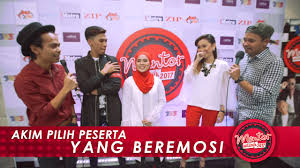 Berbeza dari dua musim terdahulu iaitu mentor milenia 2016 dan mentor milenia 2017, barisan mentor cuma soal strategi, kami ada cara tersendiri, katanya. Akim Pilih Peserta Beremosi Mentor Milenia 2017 Youtube