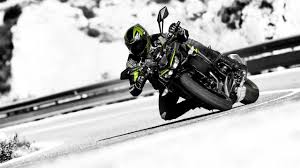 Am aflat de la jurnalistul. Tag Kawasaki Z1000r Edition Drivemag Riders