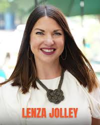 Huge THANK YOU to our bar sponsors @titosvodka and @lalospirits !! We could  not have done it without @rankin_livingston with @rndcusa . We appreciate  you so much! 🌸🍸 Another CONRGATS to @probablysarcastic