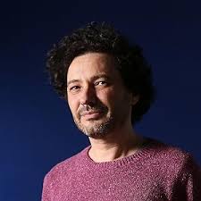 Amazon.com.br: Danny Robins: livros, biografia, última atualização