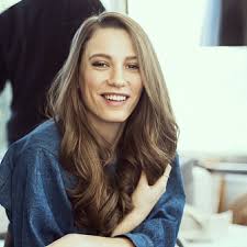 Serenay Sarikaya Serenaysarikaya Unluler
