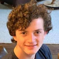 Courtney Fogle's Instagram, Twitter & Facebook