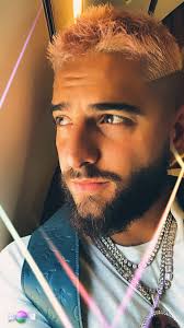 Maluma Via Instagram Stories Platinum Blonde Hair Men Beautiful Men Faces Mens Hairstyles With Beard