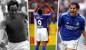 His biography is available in 15 different languages on wikipedia. Fc Schalke 04 Totgeglaubter Ex Jugendspieler Hiannick Kamba Offenbar Doch Am Leben