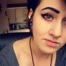 Alyssa Danforth's Instagram, Twitter & Facebook