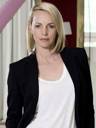 Seht euch die statistiken der schweren zwischenfälle bei geimpften schwangeren in den usa an. Simone Hanselmann