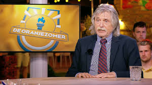 He played professional football between 1966 and 1978 for six clubs: Lcwg2hq Wvlzem