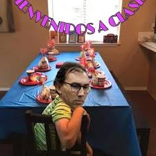 La suspensión de las clases en los centros educativos de la comunidad de madrid, vitoria y labastida para evitar la expansión del coronavirus provocaron durante la tarde del lunes una ola de pánico general en todo el país. Vuelta A Clases Los Memes Y Reacciones Que Dejo El Intento Del Mineduc Por Retomar Las Clases Presenciales En Cancha