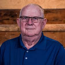 Dan Lavine's Instagram, Twitter & Facebook