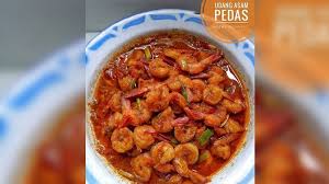 Menggunakan api kecil atau tinggi akan merusak tekstur udang, bisa jadi terlalu lembek, bahkan keras. Resep Masakan Udang Yang Gampang