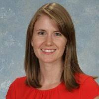 Dana Bracey's Instagram, Twitter & Facebook