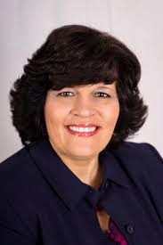 Lori Fortuna's Instagram, Twitter & Facebook