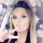 Krista Pellerin's Instagram, Twitter & Facebook