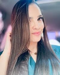 Bertha Ledezma's Instagram, Twitter & Facebook