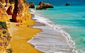 It is a subsidiary of tap air portugal and operates scheduled international and domestic services from its bases at lisbon airport and porto airport on behalf of tap express. Plaza Praia Da Rocha Lagos Algarve Plaze Portugalia Traumreise Reisen Portugal