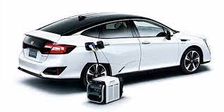 As we know, the hydrogen is a potential solution to the environmental issues and because of that fact, the honda company started with some basic researches on fuel cells back in the 1980s. 2017 Honda Clarity Fuel Cell Hydrogen Car Now On Sale In Japan Hydrogen Cars Now