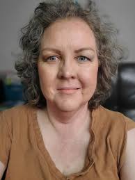 If you LOVE some shimmer for eyeshadows…you're going to love all five of  these eyeshadows!😍 They're my top five favs!🤩 You can most likely catch  me wearing one of these every day!😂