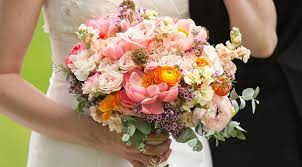 Artificial wedding flowers are having a moment and also mean that you can keep your bouquet, buttonholes and posies forever. Popular Santorini Wedding Flowers 7 Best Choices Wedding Flowers