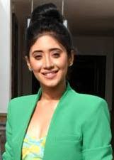 Shivangi Joshi's Instagram, Twitter & Facebook