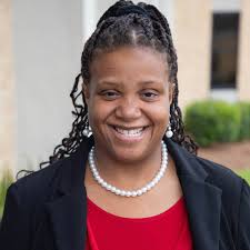 University of Mobile Presents Megginson Awards, Recognizes Faculty and  Staff Service