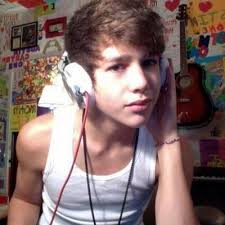 Austin Mahone (@austiin_mahone)