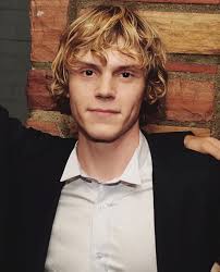 Blonde Evan Peters Blonde Evan Peters Evan Peters Evan Actors