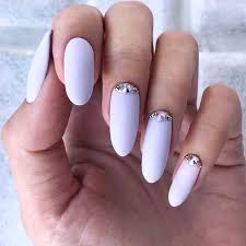 24 Cute Designs For Oval Nails To Rock Anywhere Oval Nails Designs Long Oval Nails Oval Nails